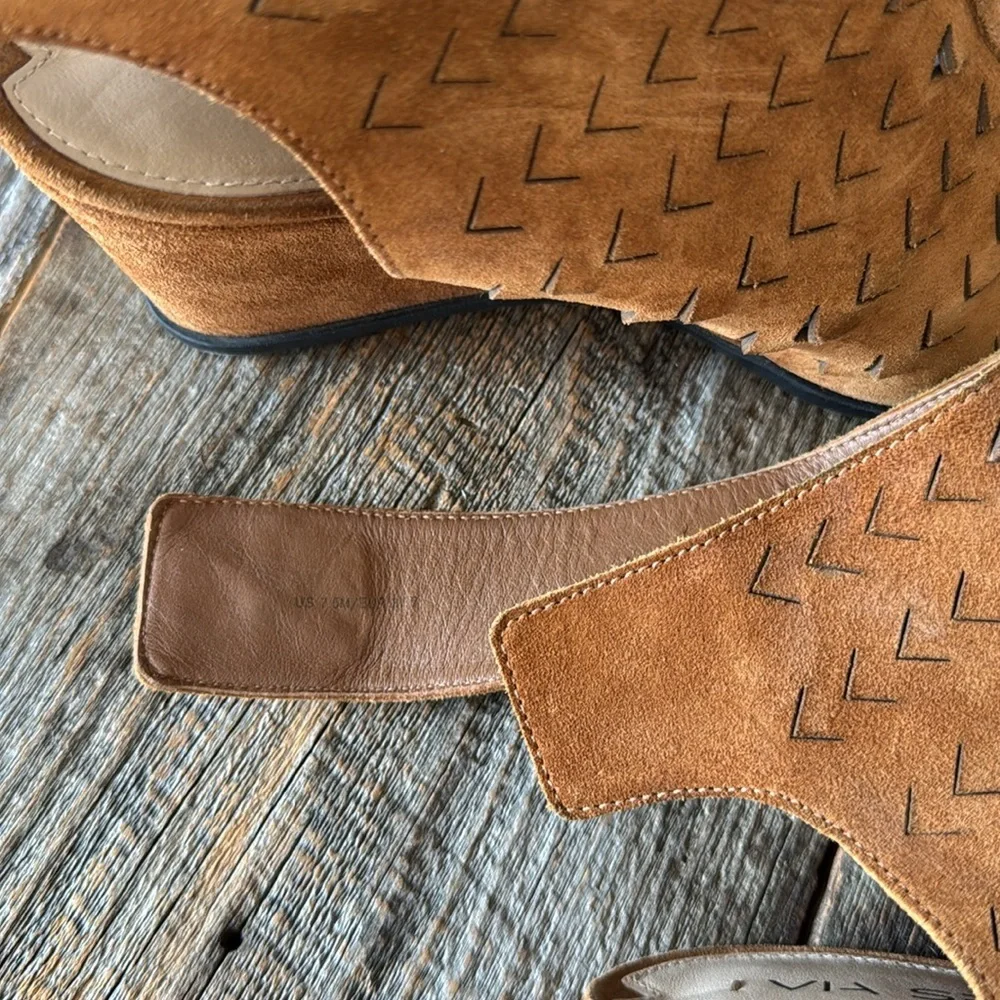 Via Spiga Leatrice Suede Wedge Sandals Size 7.5M